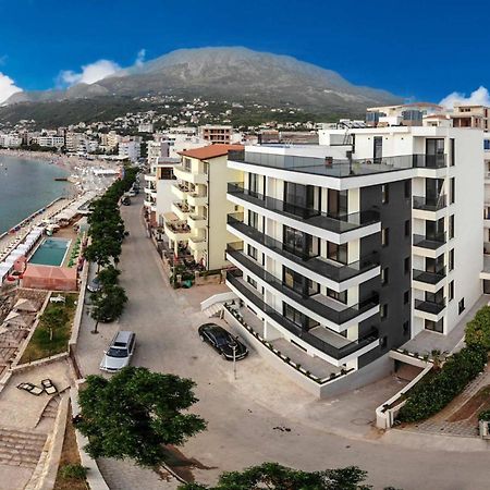 Kalamper Apartments Dobra Voda Buitenkant foto